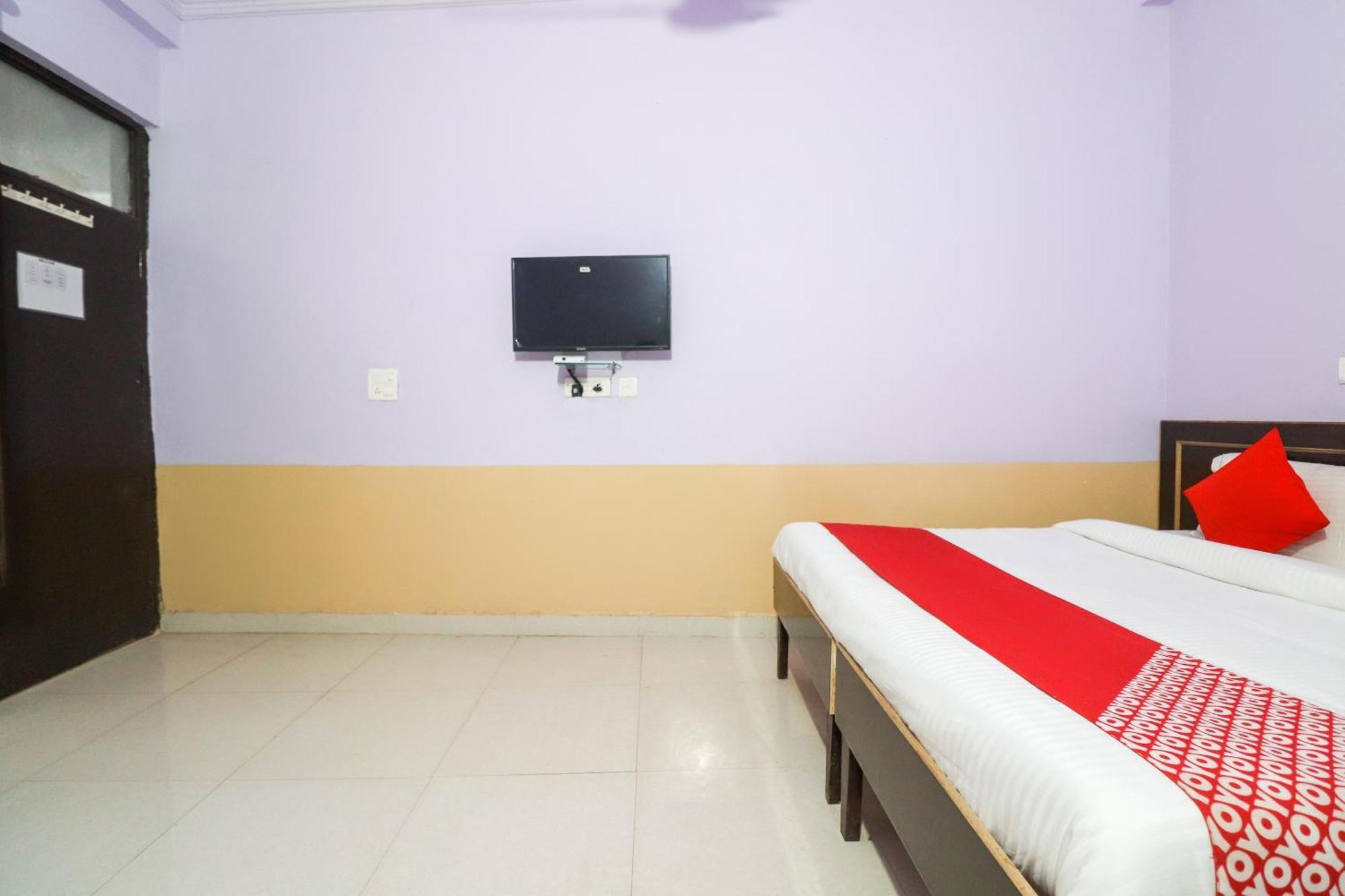 Hotel O Sunrise Inn Indirapuram Eksteriør billede